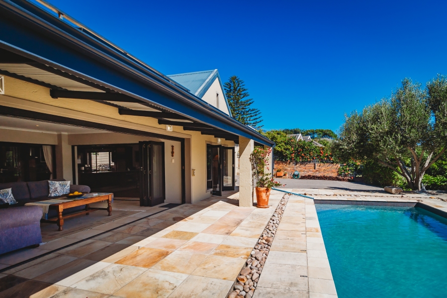 4 Bedroom Property for Sale in Wilderness Central Western Cape